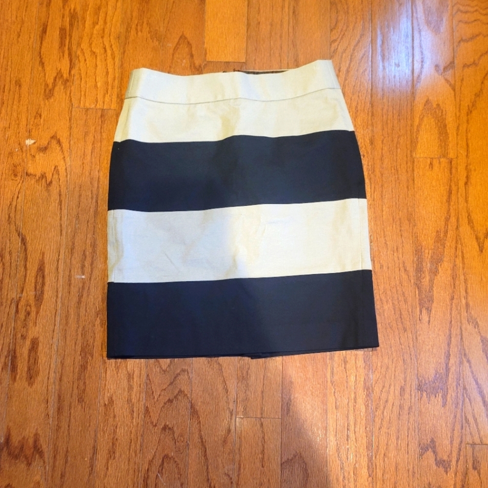 Black and beige striped pencil skirt